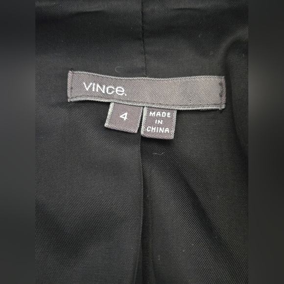 VINCE Wool Grey Herringbone Tweed Blazer/ Jacket. Size 4 - Picture 9 of 14